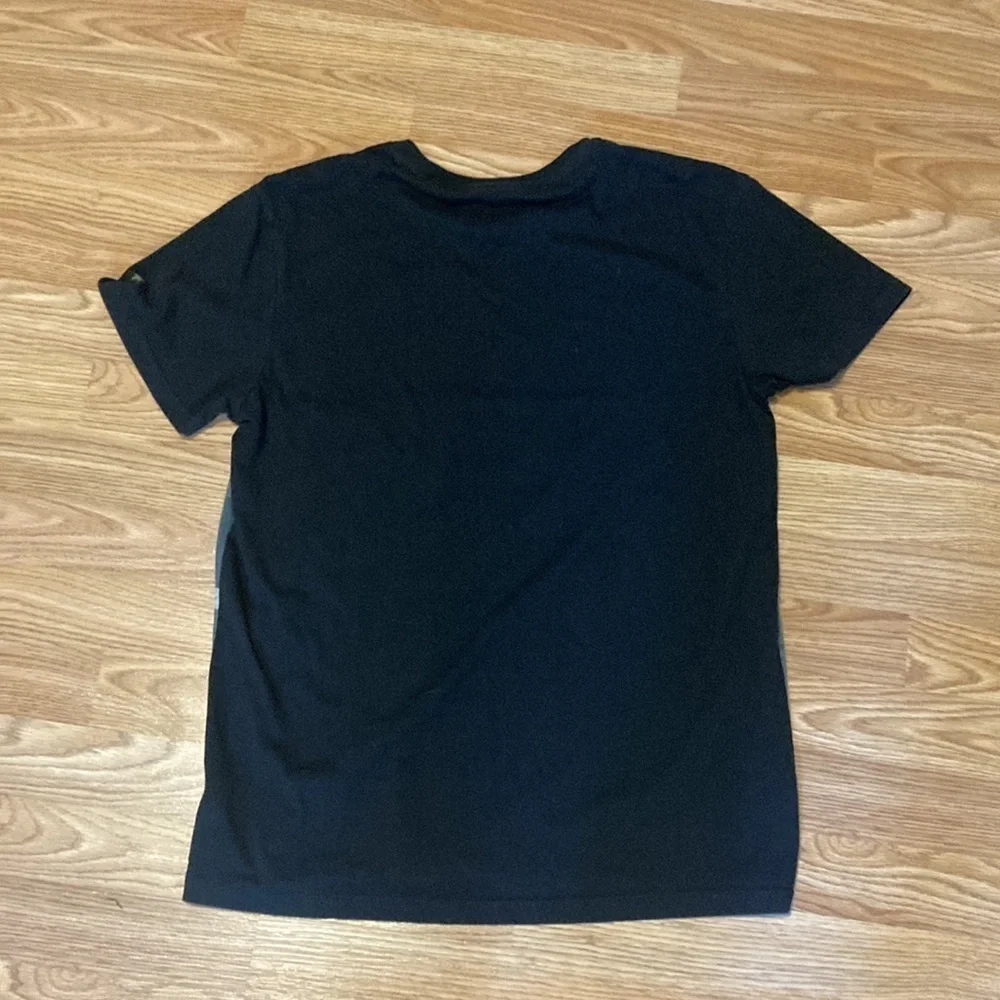 Guess shirt - Picture 5 of 6